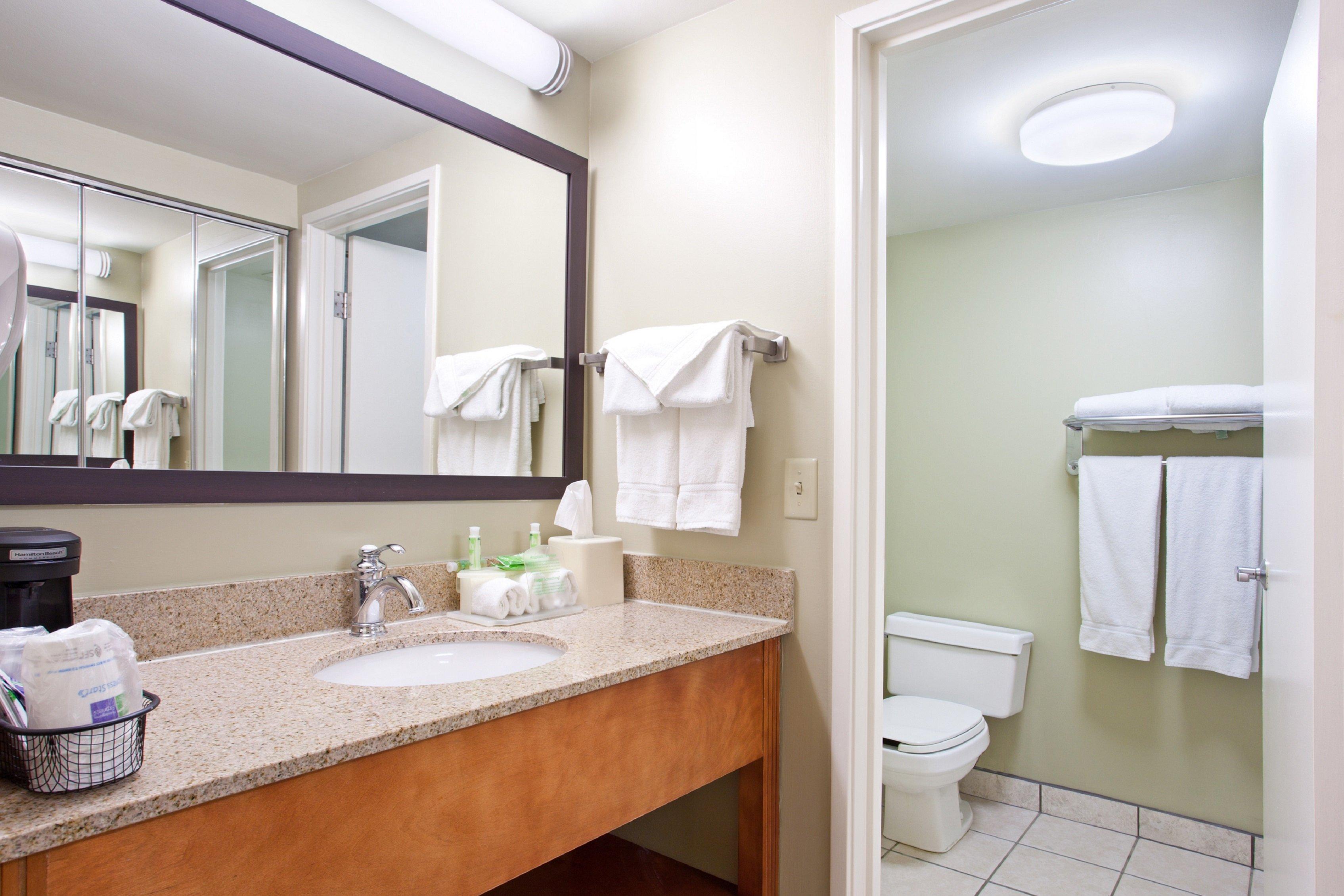 Holiday Inn Express Hotel & Suites Pittsburgh Airport By Ihg Робинсон-Тауншип Экстерьер фото
